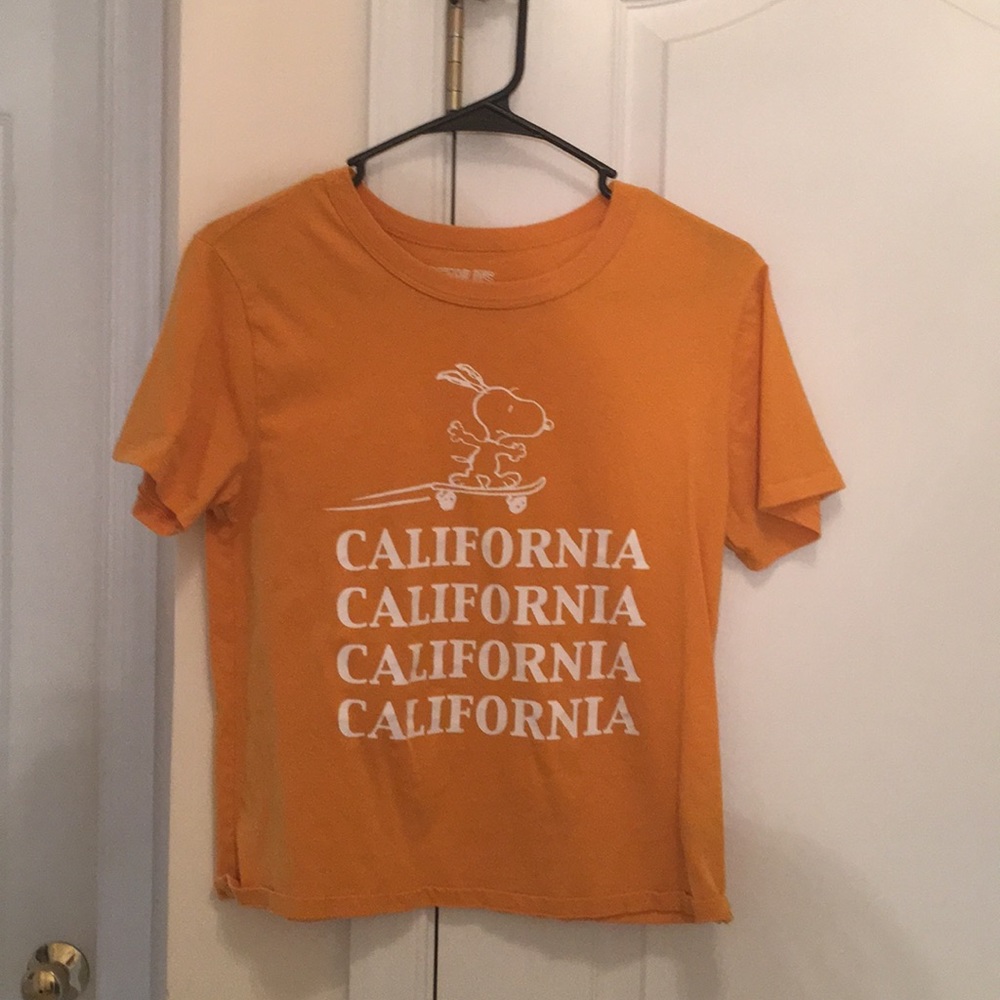 Peanuts California t-shirt.